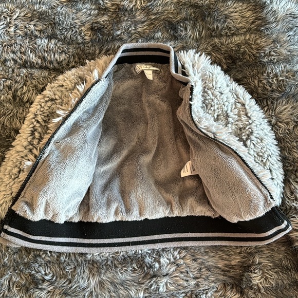 Widgeon 4 smiley grey shaggy jacket - Picture 6 of 6